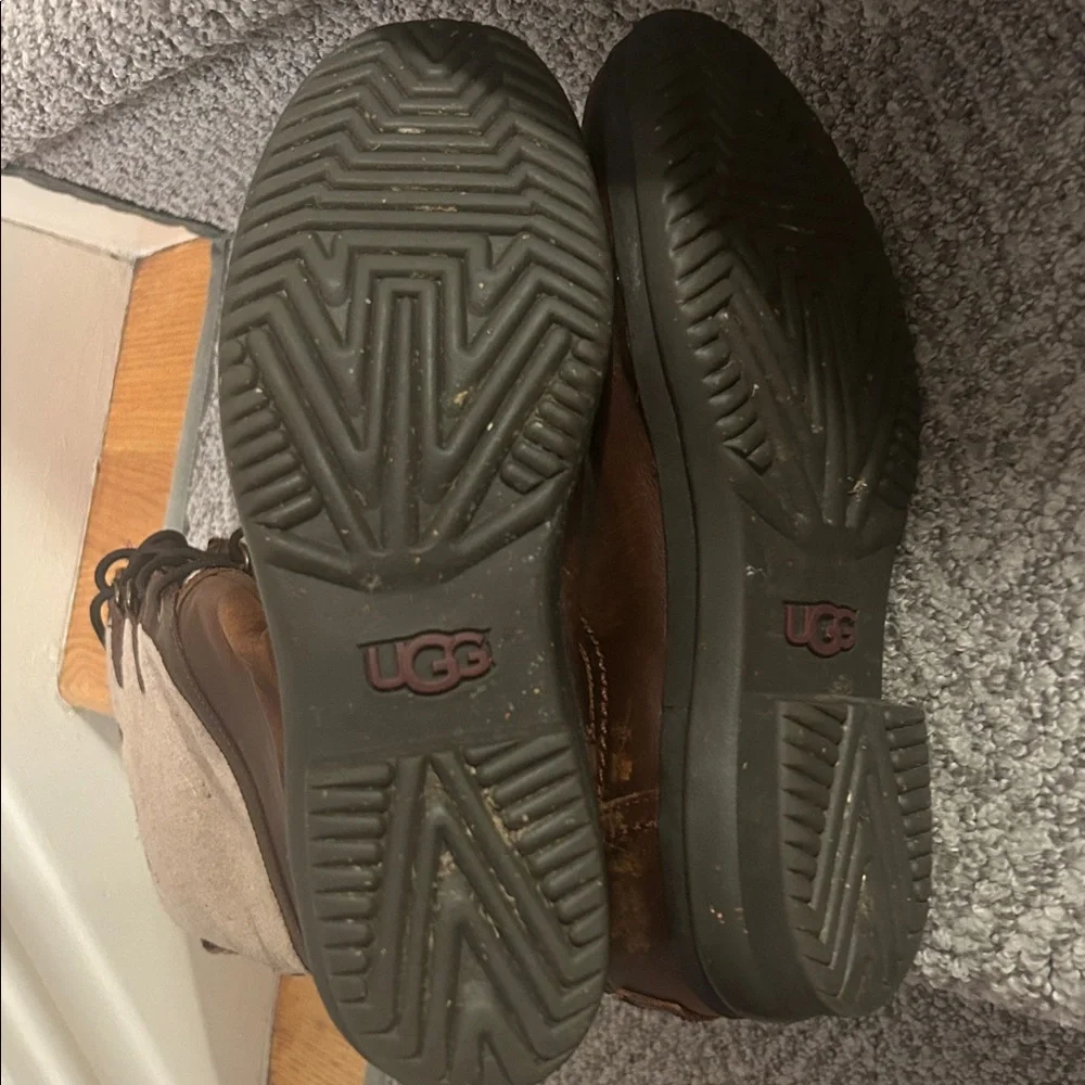 Ugg Womens Elsa leather field boots - Picture 10 of 10
